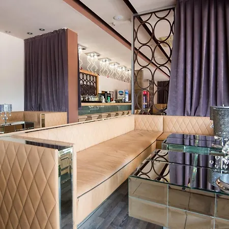 Sps فندق بلوفديف